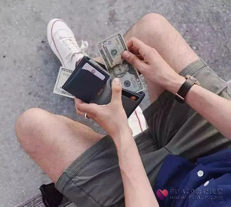 男士手表穿戴技巧，这样戴表分分钟吸引女神