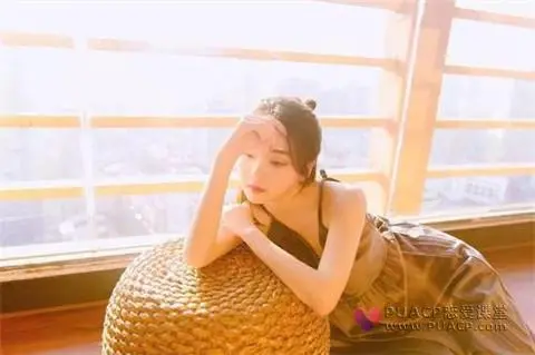 如何和女生聊天不尬聊?和女生正确的聊天方式第1张
