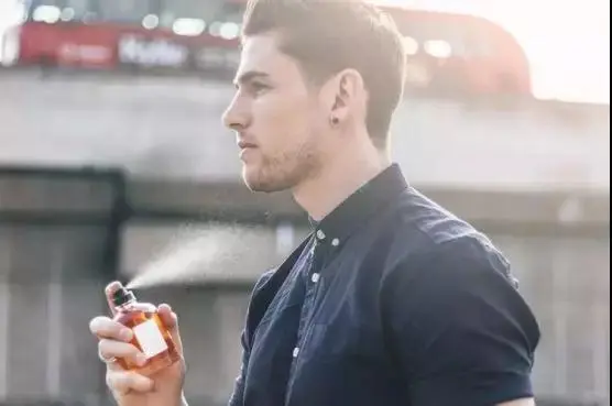 男士香水平时怎么保存?你的香水过期了么?第2张