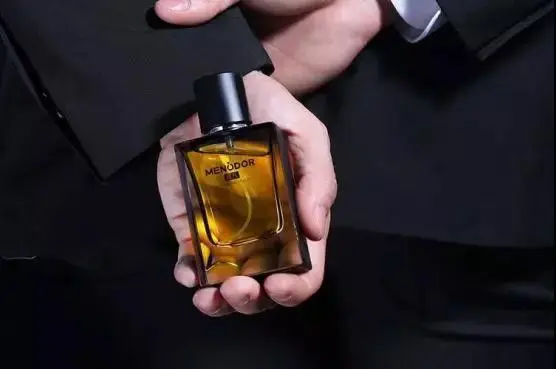 男士香水平时怎么保存?你的香水过期了么?第6张