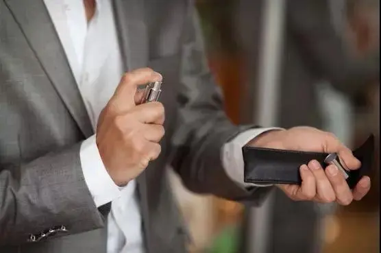男士香水平时怎么保存?你的香水过期了么?第12张