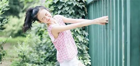 和女生聊天3个技巧，让你的聊天更有魅力
